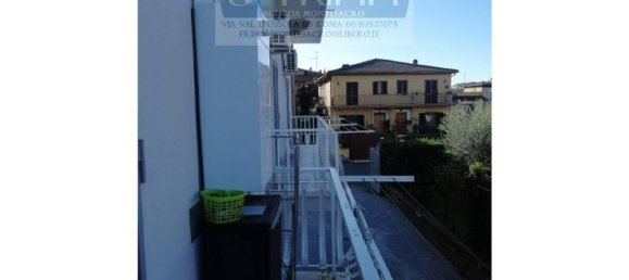 Квартира с 2 комнатами в Рим, Италия № 29692 11