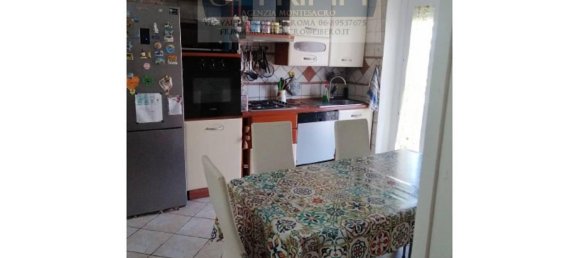 Квартира с 2 комнатами в Рим, Италия № 29692 6