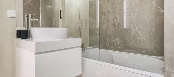 2 bedrooms Apartment in Lisbon, Portugal No. 12035 19