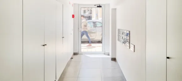 2 bedrooms Apartment in Lisbon, Portugal No. 12035 24