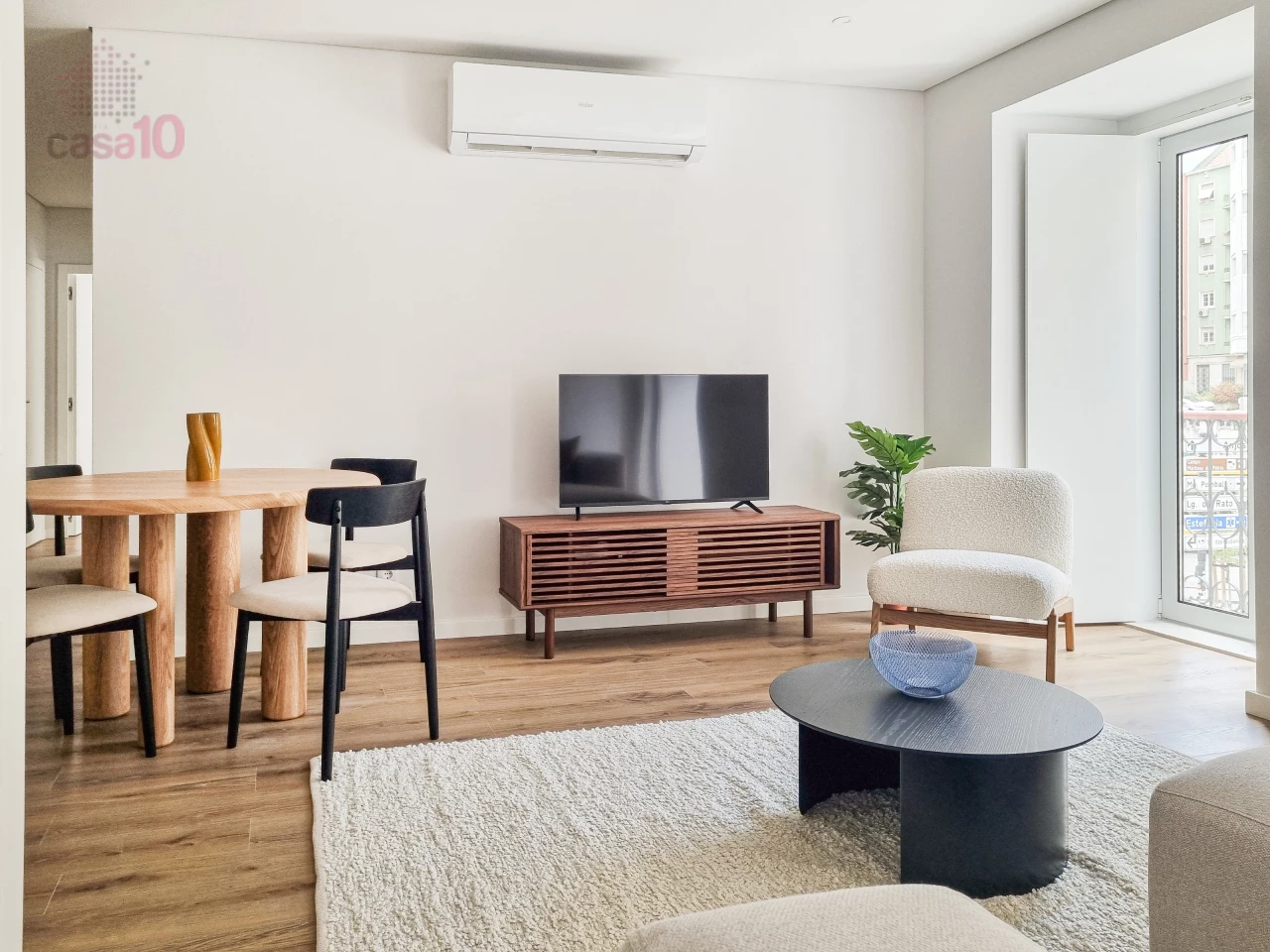 2 bedrooms Apartment in Lisbon, Portugal No. 12035