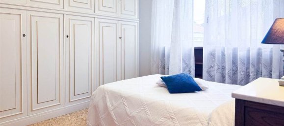 3 Schlafzimmer Villa in Camaiore, Italy, Nr. 321694 29