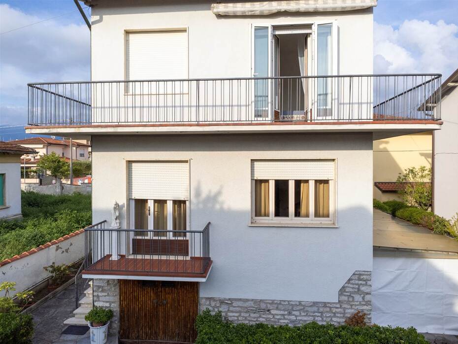 3 Schlafzimmer Villa in Camaiore, Italy, Nr. 321694