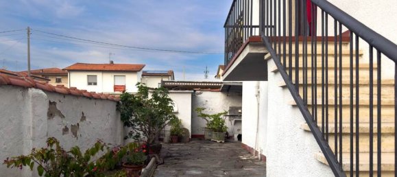3 Schlafzimmer Villa in Camaiore, Italy, Nr. 321694 6
