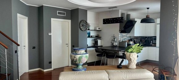 5-Zimmer Wohnung in Castellanza, Italy, Nr. 36836 68