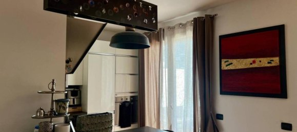 5-Zimmer Wohnung in Castellanza, Italy, Nr. 36836 57