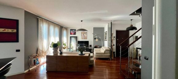 5-Zimmer Wohnung in Castellanza, Italy, Nr. 36836 52