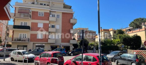 3 Schlafzimmer Wohnung in Rome, Italy, Nr. 222022 27