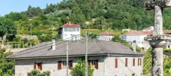 4 bedrooms House in Ourense, Spain No. 140481 5