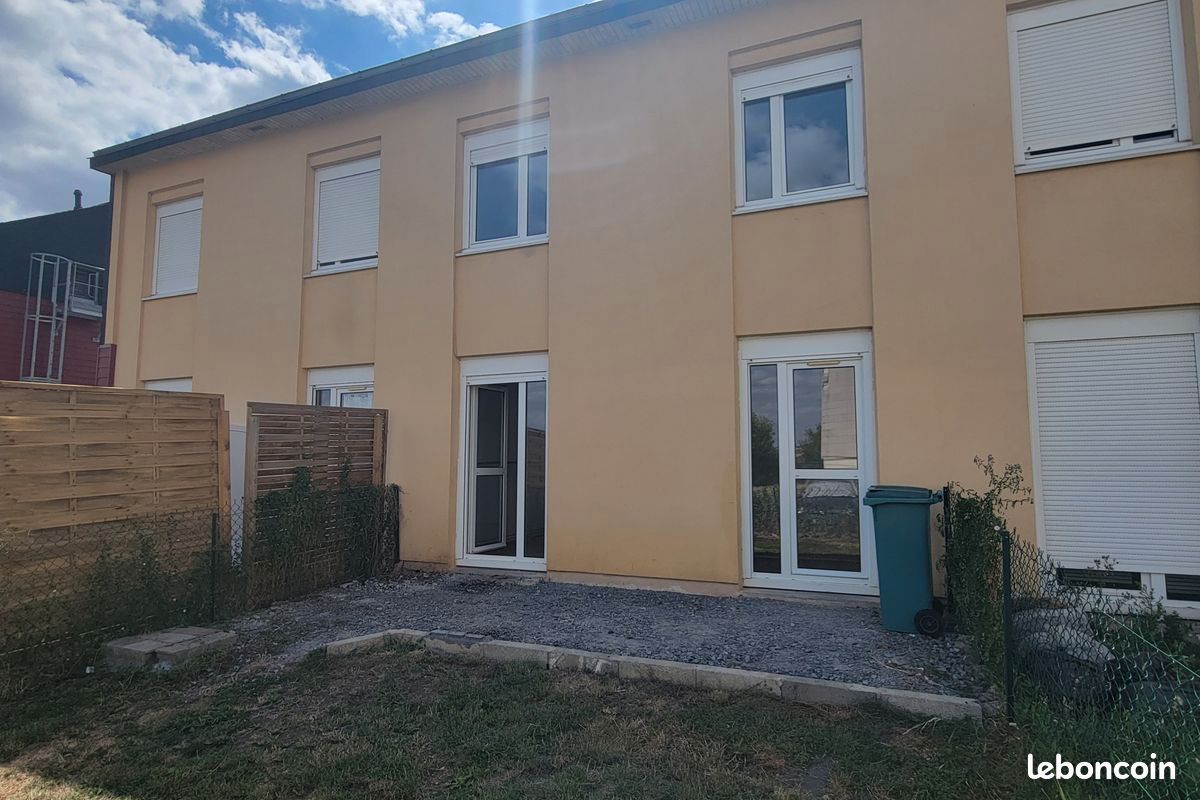 2 غرف نوم منزل في Connerre, France رقم 288684