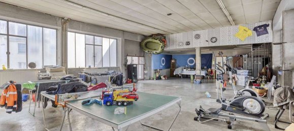 10 bedrooms Building in Duisburg, Germany No. 293195 8