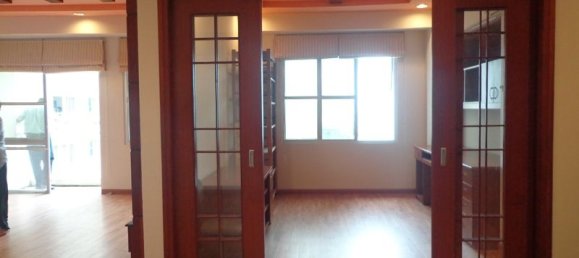 4 bedrooms Apartment in Tay Ho, Vietnam No. 277 4