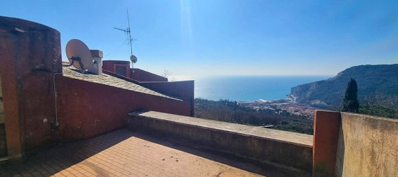 Дом с 5 комнатами в Финале Лигуре, Италия № 36983 27