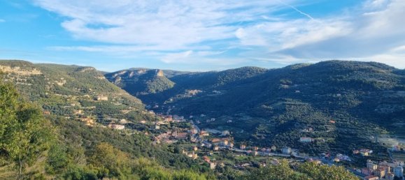 Дом с 5 комнатами в Финале Лигуре, Италия № 36983 38