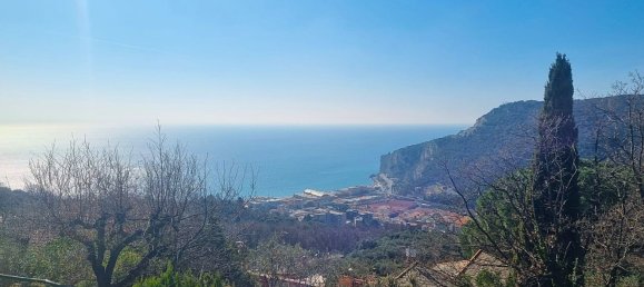 Дом с 5 комнатами в Финале Лигуре, Италия № 36983 31