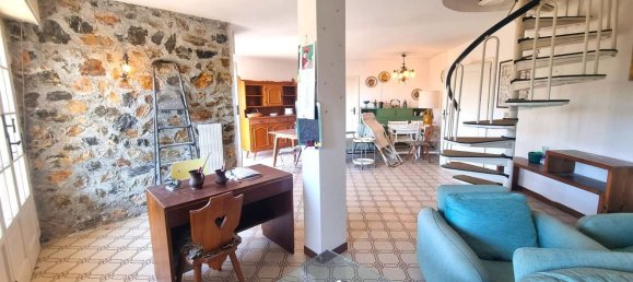 Дом с 5 комнатами в Финале Лигуре, Италия № 36983 2