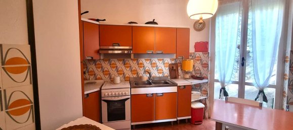 Дом с 5 комнатами в Финале Лигуре, Италия № 36983 10