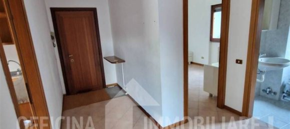 2 bedrooms Apartment in Morbegno, Italy No. 374963 16