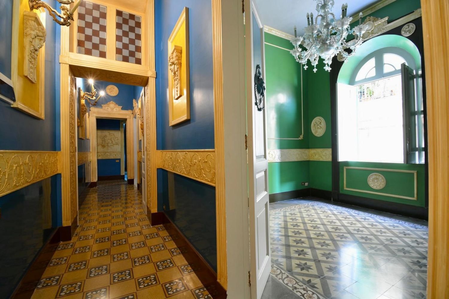 Квартира с 3 комнатами в Мессина, Италия № 63165