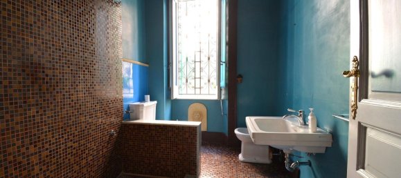 Квартира с 3 комнатами в Мессина, Италия № 63165 21