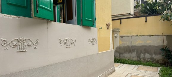 Квартира с 3 комнатами в Мессина, Италия № 63165 7