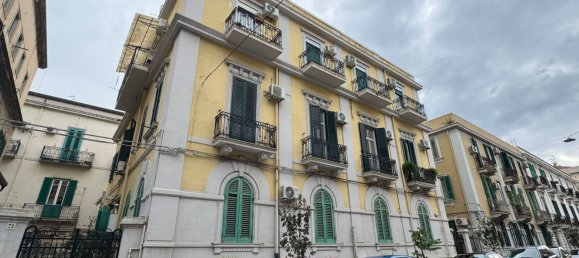 Квартира с 3 комнатами в Мессина, Италия № 63165 2