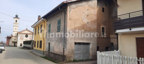 3 bedrooms House in Piscina, Italy No. 250830 2