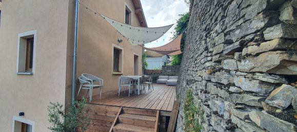 Dúplex de 2 dormitorios en Cremieu, France No. 346510 5