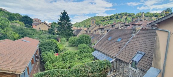 Dúplex de 2 dormitorios en Cremieu, France No. 346510 2