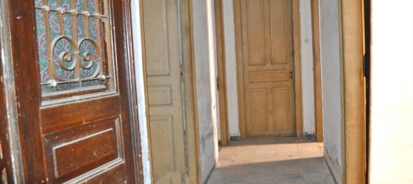 290m² Commercial property in Athens, Greece No. 7247 3