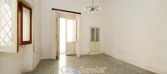 Casa de 5 habitaciónes en Matino, Italy No. 238080 2