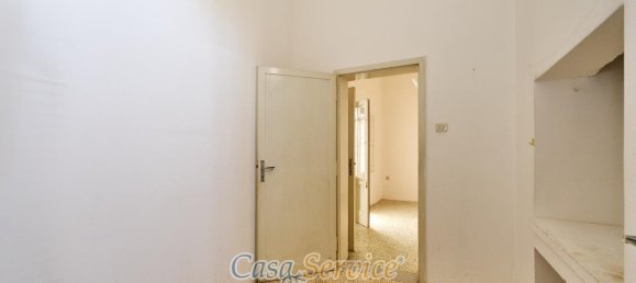 Casa de 5 habitaciónes en Matino, Italy No. 238080 17