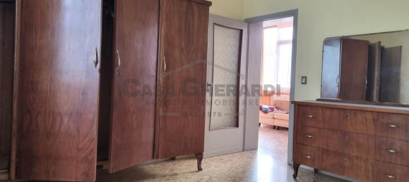 5 rooms House in Gandino, Italy No. 12819 15