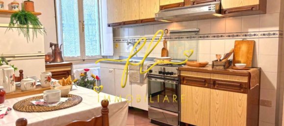 3 bedrooms Apartment in Volterra, Italy No. 44937 16