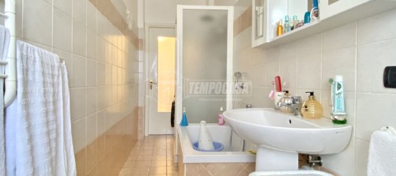 2 غرف نوم شقة في Rivalta di Torino, Italy رقم 124002 24