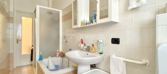 2 غرف نوم شقة في Rivalta di Torino, Italy رقم 124002 22