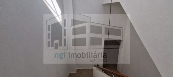 Armazém em Loures, Portugal 4830 m² N.º 85302 8