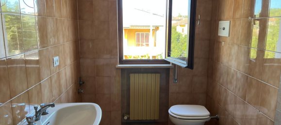 Apartamento de 3 dormitorios en Goito, Italy No. 359674 12