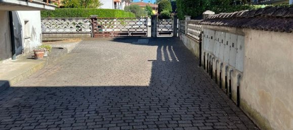 Apartamento de 3 dormitorios en Goito, Italy No. 359674 16