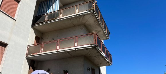 Apartamento de 3 dormitorios en Goito, Italy No. 359674 2