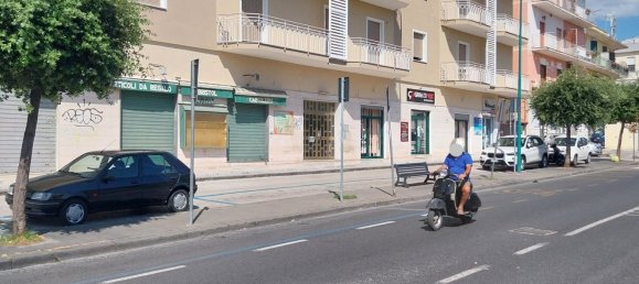 Gewerbliche Immobilie in Torre del Greco, Italy 48m², Nr. 316586 10