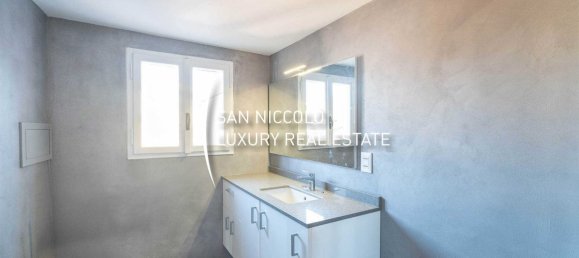 2 rooms Apartment in Florence, Italy No. 184635 11