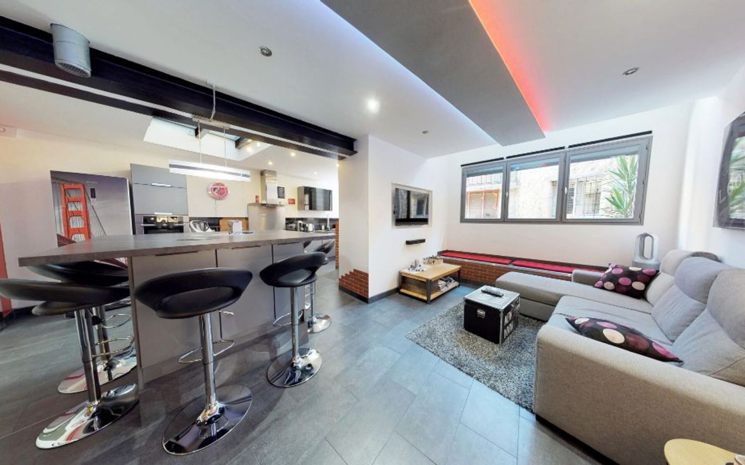 3-salle Maison à Loriol-sur-Drôme, France No. 337630