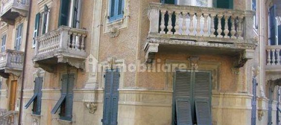4 Schlafzimmer Wohnung in Santa Margherita Ligure, Italy, Nr. 263053 2
