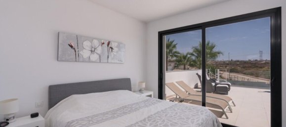 4 bedrooms Villa in La Marina, Spain No. 261790 29