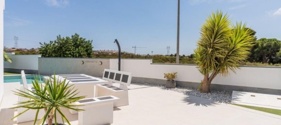 4 bedrooms Villa in La Marina, Spain No. 261790 17