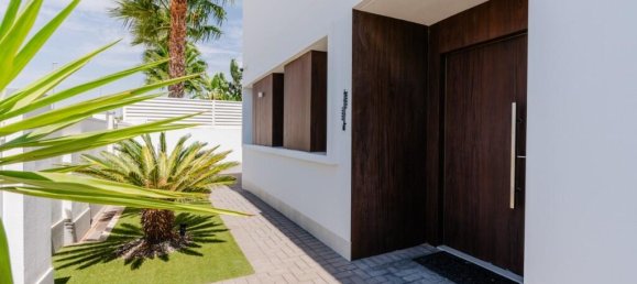 4 bedrooms Villa in La Marina, Spain No. 261790 19