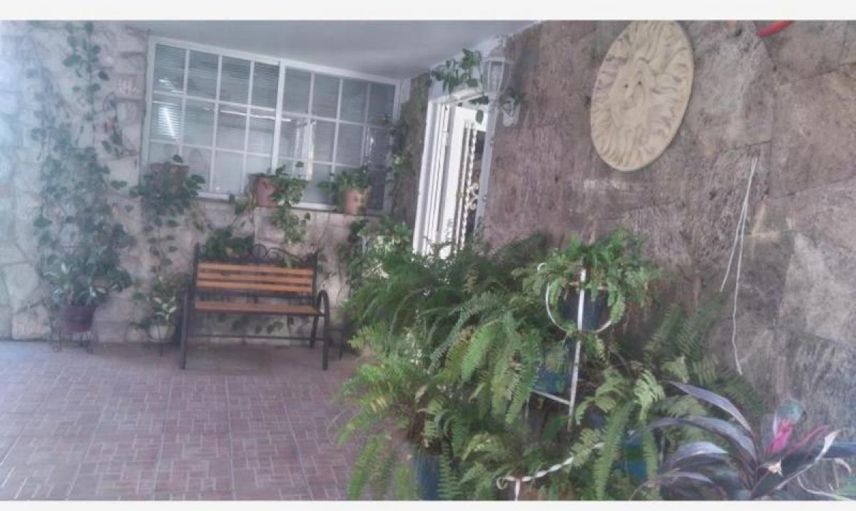 Casa de 6 dormitorios en Playa Vicente, Mexico No. 165551