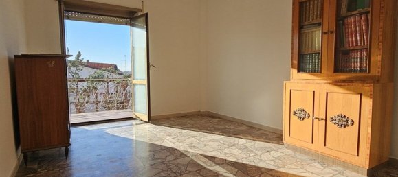 Apartamento de 3 divisões em Fonte Nuova, Italy N.º 185197 4