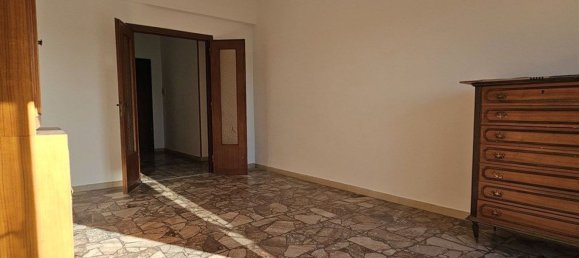 Apartamento de 3 divisões em Fonte Nuova, Italy N.º 185197 10